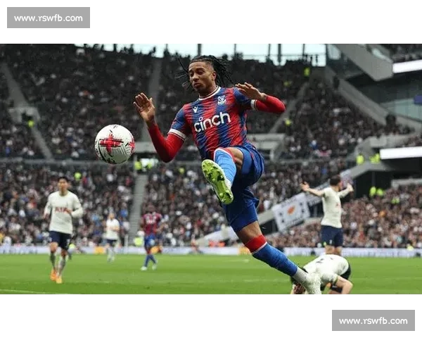 阿贾克斯主场迎战威廉二世争夺联赛关键三分前瞻走势与战术看点解析